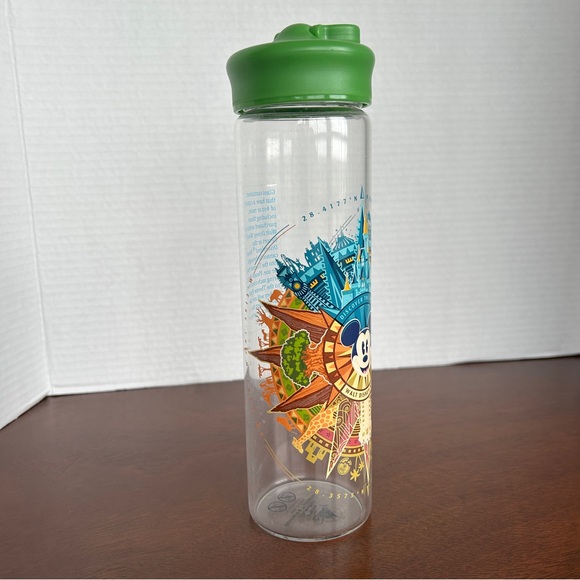 Walt Disney World Discover the Magic Four Parks Compass Glass? Water bottle - Picture 4 of 10